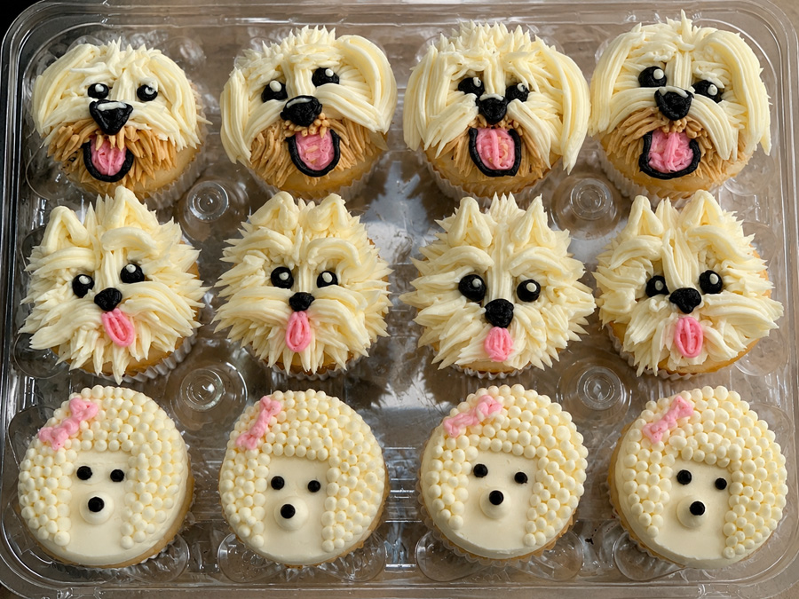 Custom Cakes