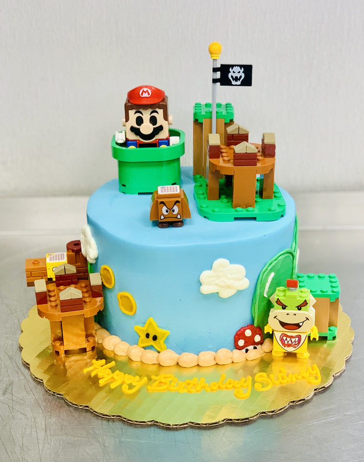 Custom Cakes