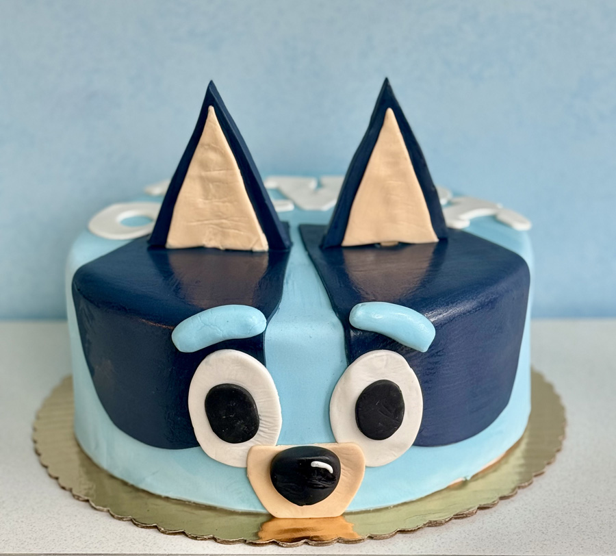 Custom Cakes