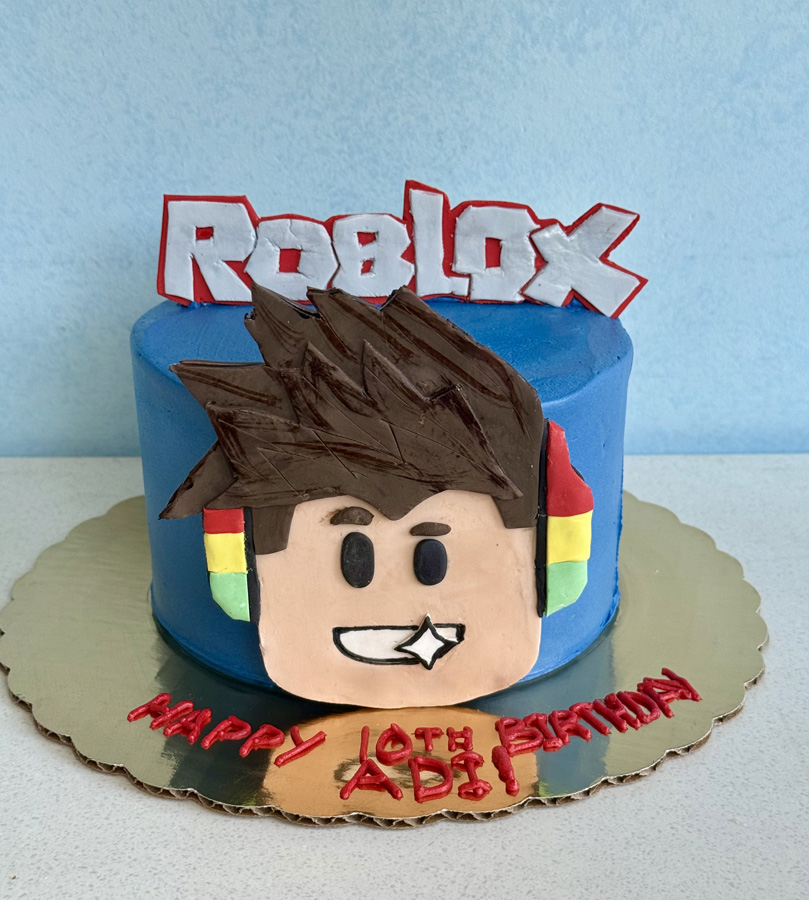 Custom Cakes