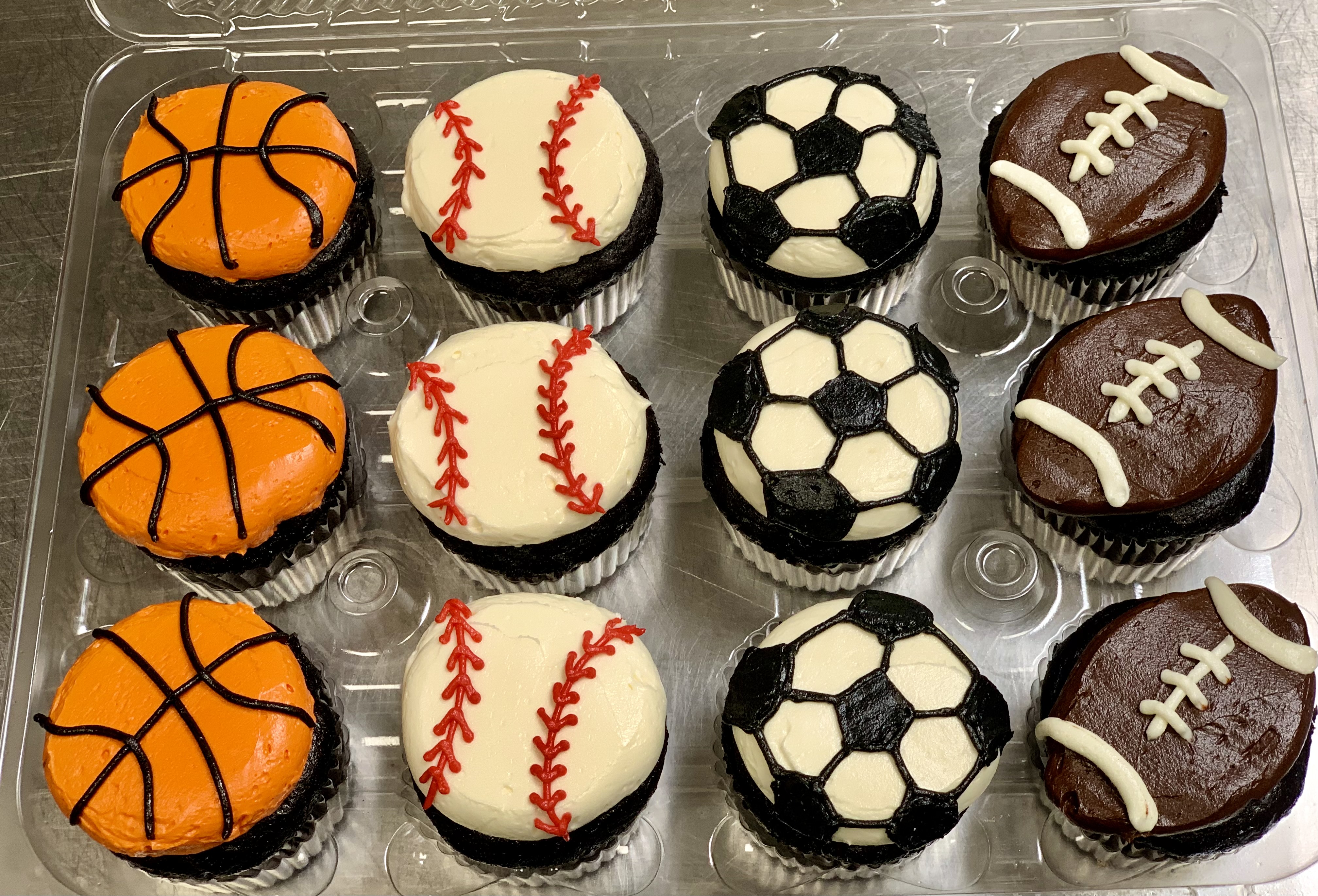 Custom Cakes